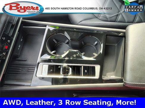 Used 2025 Volkswagen Atlas SE image 25