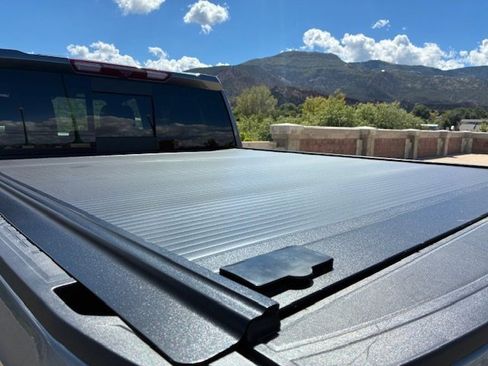 Used 2021 Chevrolet Silverado 1500 High Country w/ Safety Package II image 9