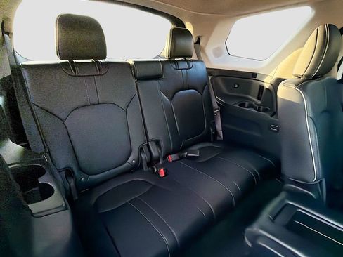 Used 2023 Honda Pilot Elite image 29