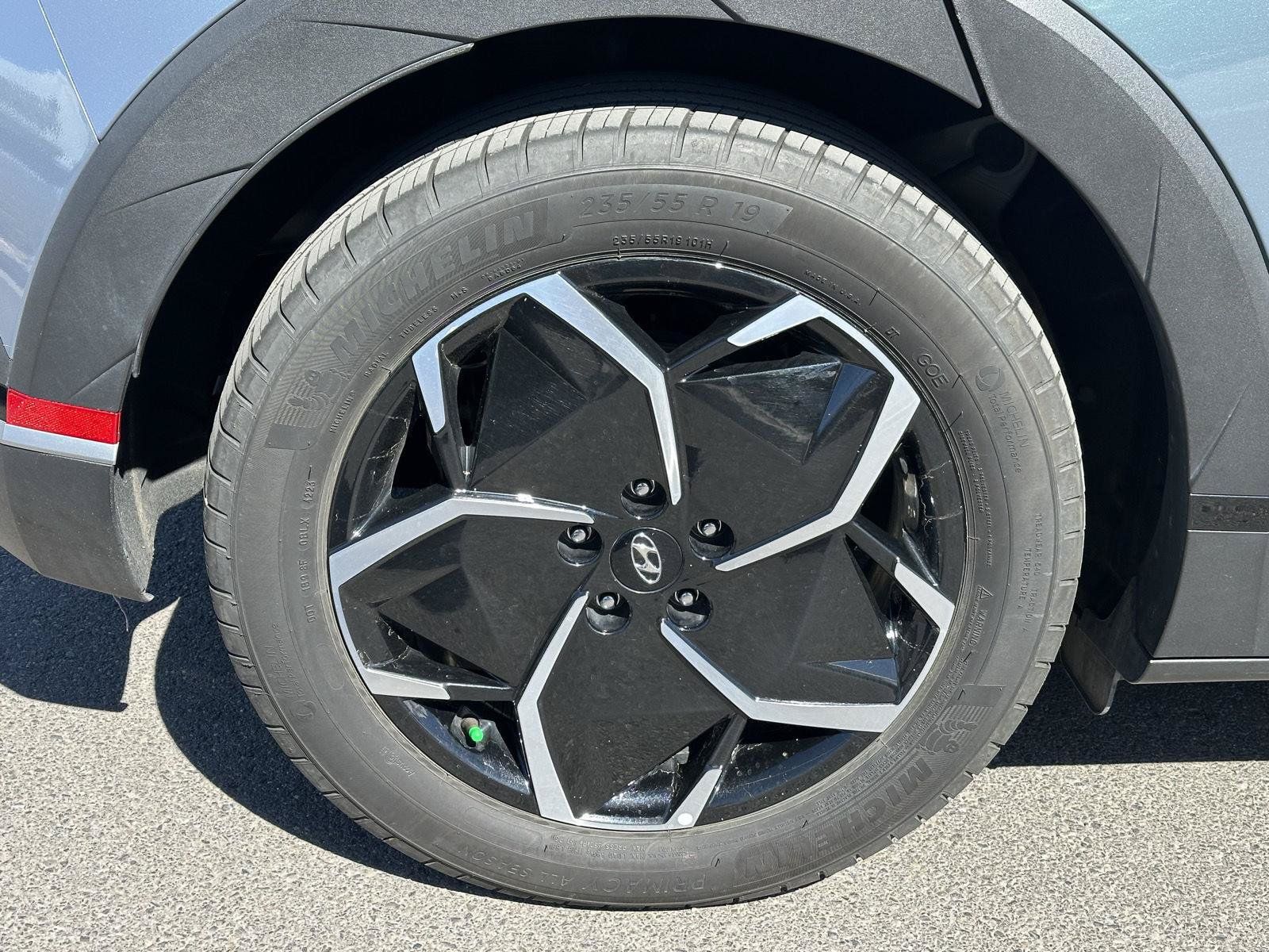 Certified 2024 Hyundai Ioniq 5 SEL AWD/4WD image 14