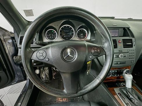 Used 2011 Mercedes-Benz C 300 4MATIC Sedan image 12
