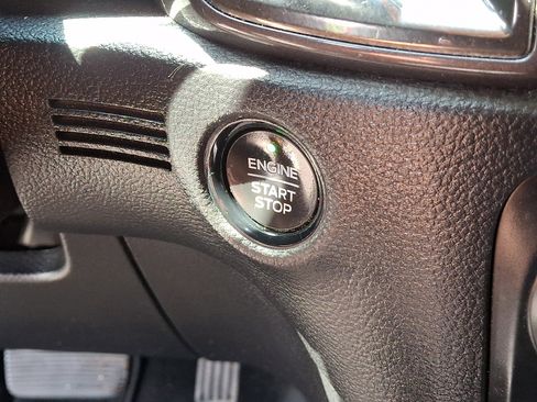 Used 2019 Ford Ranger Lariat w/ Equipment Group 501A Mid AWD/4WD image 26