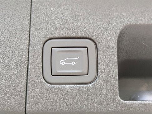 New 2025 Cadillac XT5 Premium Luxury image 13