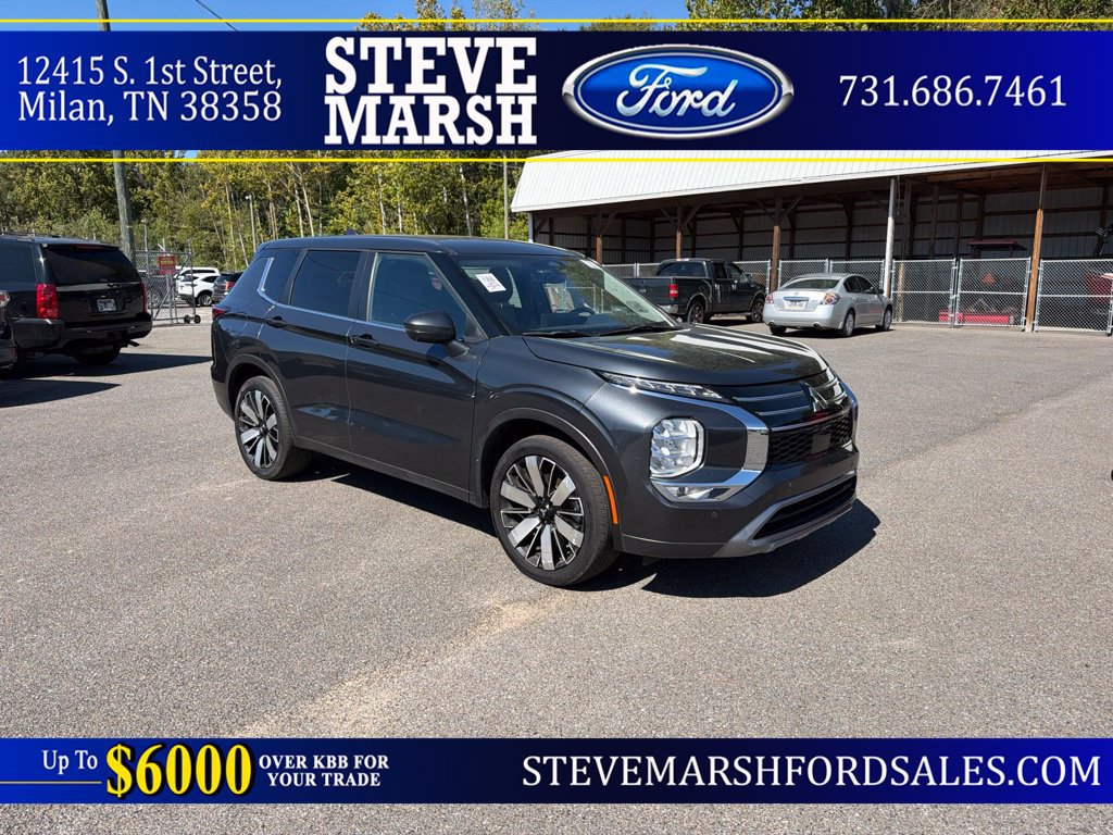 Used 2025 Mitsubishi Outlander SE FWD image 1