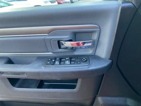 Used 2022 RAM 1500 Classic SLT RWD image 20