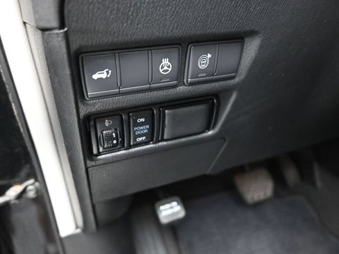 Used 2019 INFINITI QX80 Luxe w/ 22" Wheel Package RWD image 13