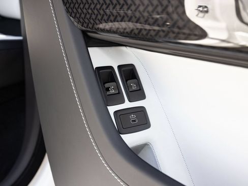 New 2027 Rolls-Royce Cullinan Black Badge AWD/4WD image 54
