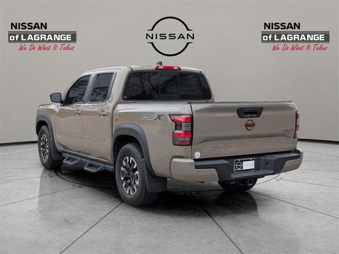 Used 2022 Nissan Frontier Pro-X w/ Technology Package image 7