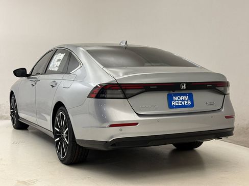 New 2026 Honda Accord Touring image 7