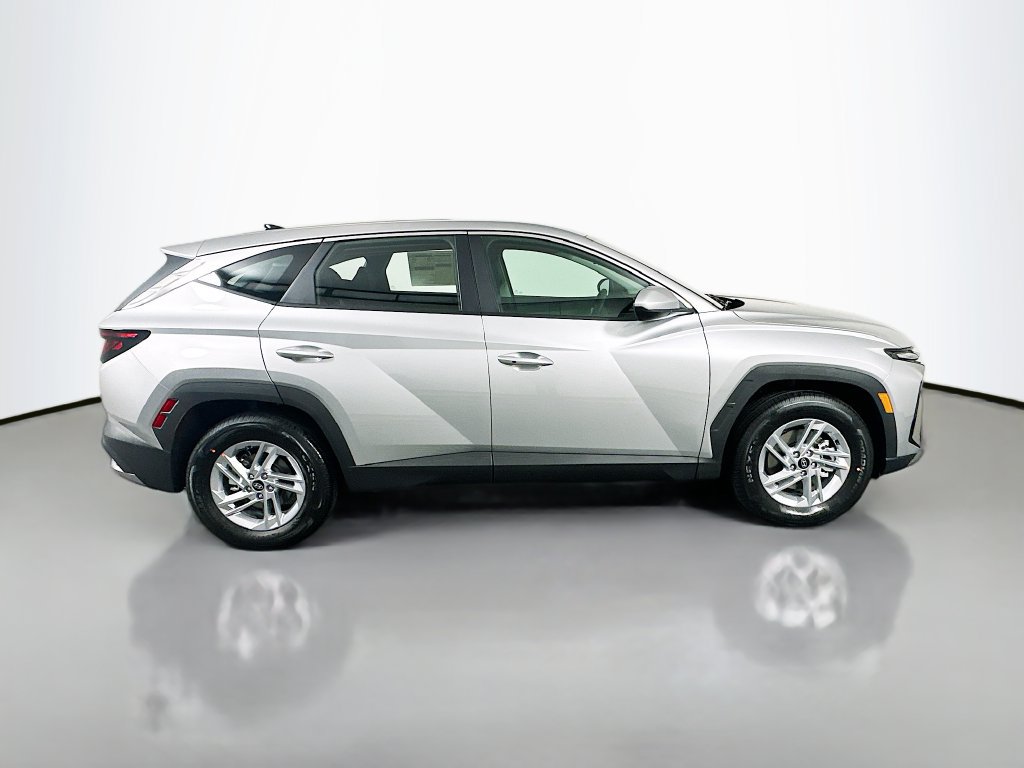 New 2026 Hyundai Tucson SE FWD image 4