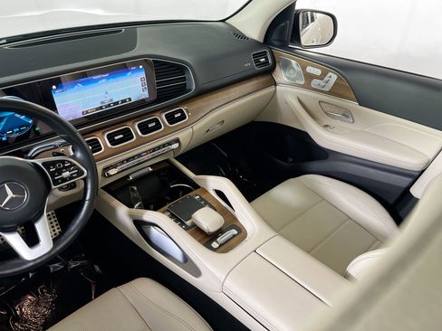 Used 2022 Mercedes-Benz GLS 450 4MATIC image 24