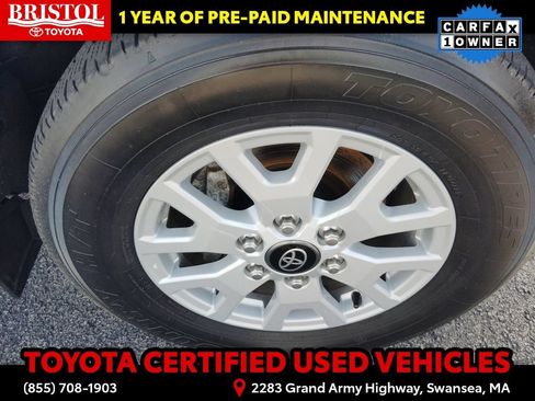 Certified 2024 Toyota Tacoma SR5 AWD/4WD image 12