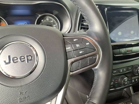 Used 2020 Jeep Cherokee Limited AWD/4WD image 18