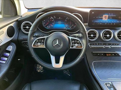Certified 2022 Mercedes-Benz GLC 300 image 7