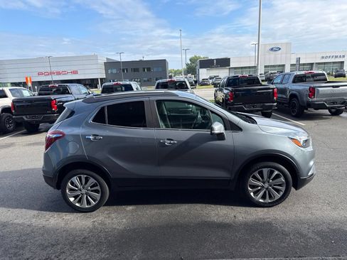 Used 2019 Buick Encore Preferred AWD/4WD image 5