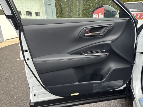 New 2026 Toyota Crown Platinum image 15