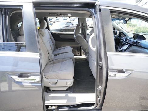 Used 2016 Honda Odyssey EX image 33