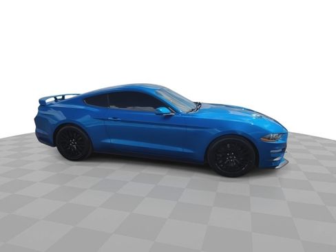 Used 2019 Ford Mustang GT Premium w/ GT Performance Package RWD image 9