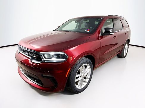 Used 2023 Dodge Durango GT image 4