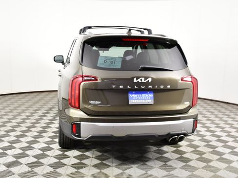 Used 2025 Kia Telluride S AWD/4WD image 7