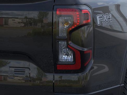 New 2025 Ford Ranger Lariat w/ FX4 Off-Road Package AWD/4WD image 21