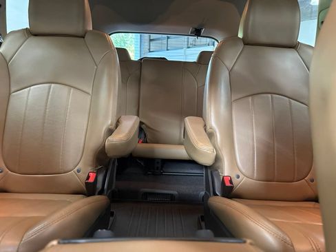 Used 2015 Buick Enclave Leather FWD image 24