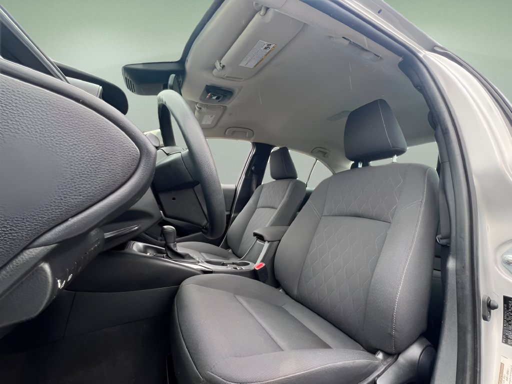 Used 2024 Toyota Corolla LE FWD image 10