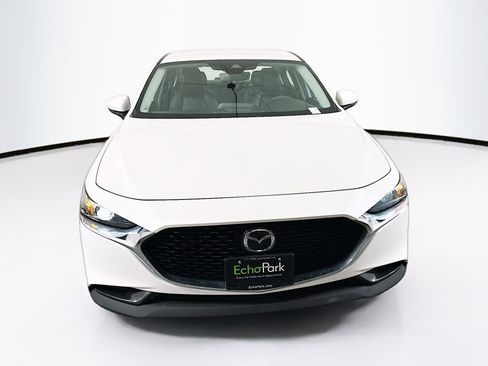 Used 2019 MAZDA MAZDA3 Sedan image 2