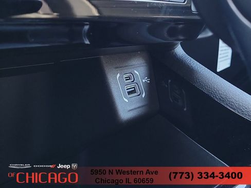 Used 2026 Jeep Compass Latitude AWD/4WD image 33