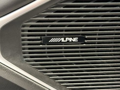 Used 2022 Jeep Wagoneer Series III AWD/4WD image 18