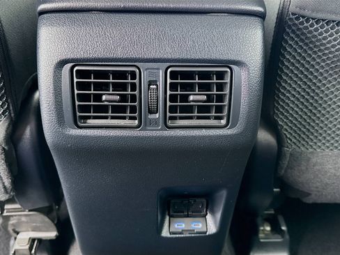 Used 2024 Toyota 4Runner SR5 image 16