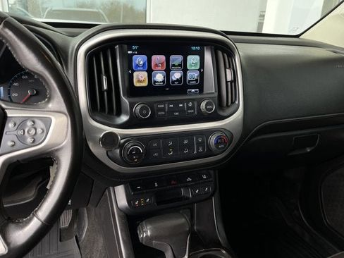 Used 2018 GMC Canyon SLT w/ Driver Alert Package image 16