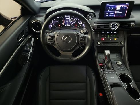 Used 2024 Lexus RC 300 w/ Premium Package RWD image 10