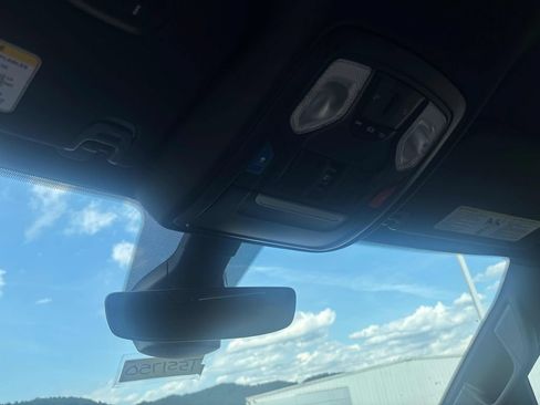Used 2023 RAM 1500 Big Horn AWD/4WD image 18
