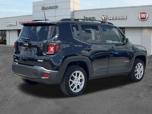 Used 2022 Jeep Renegade Latitude w/ Convenience Group AWD/4WD image 7