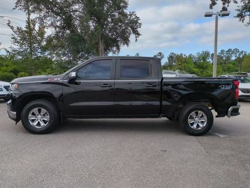 Used 2022 Chevrolet Silverado 1500 LT AWD/4WD image 8