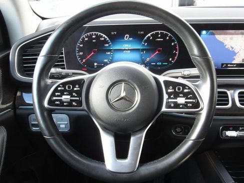 Used 2020 Mercedes-Benz GLE 450 4MATIC w/ Premium Package image 25