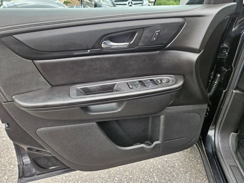 Used 2015 Chevrolet Traverse LT AWD/4WD image 20