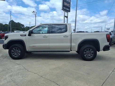 New 2026 GMC Sierra 1500 AT4X AWD/4WD image 4
