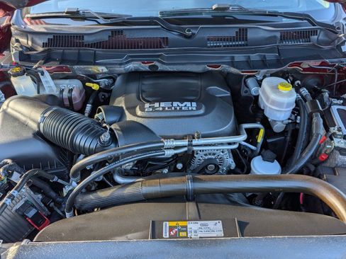 Used 2018 RAM 2500 Laramie w/ Sport Appearance Group AWD/4WD image 10