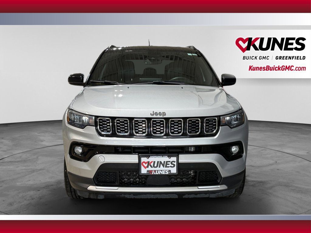 Used 2024 Jeep Compass Limited AWD/4WD image 4