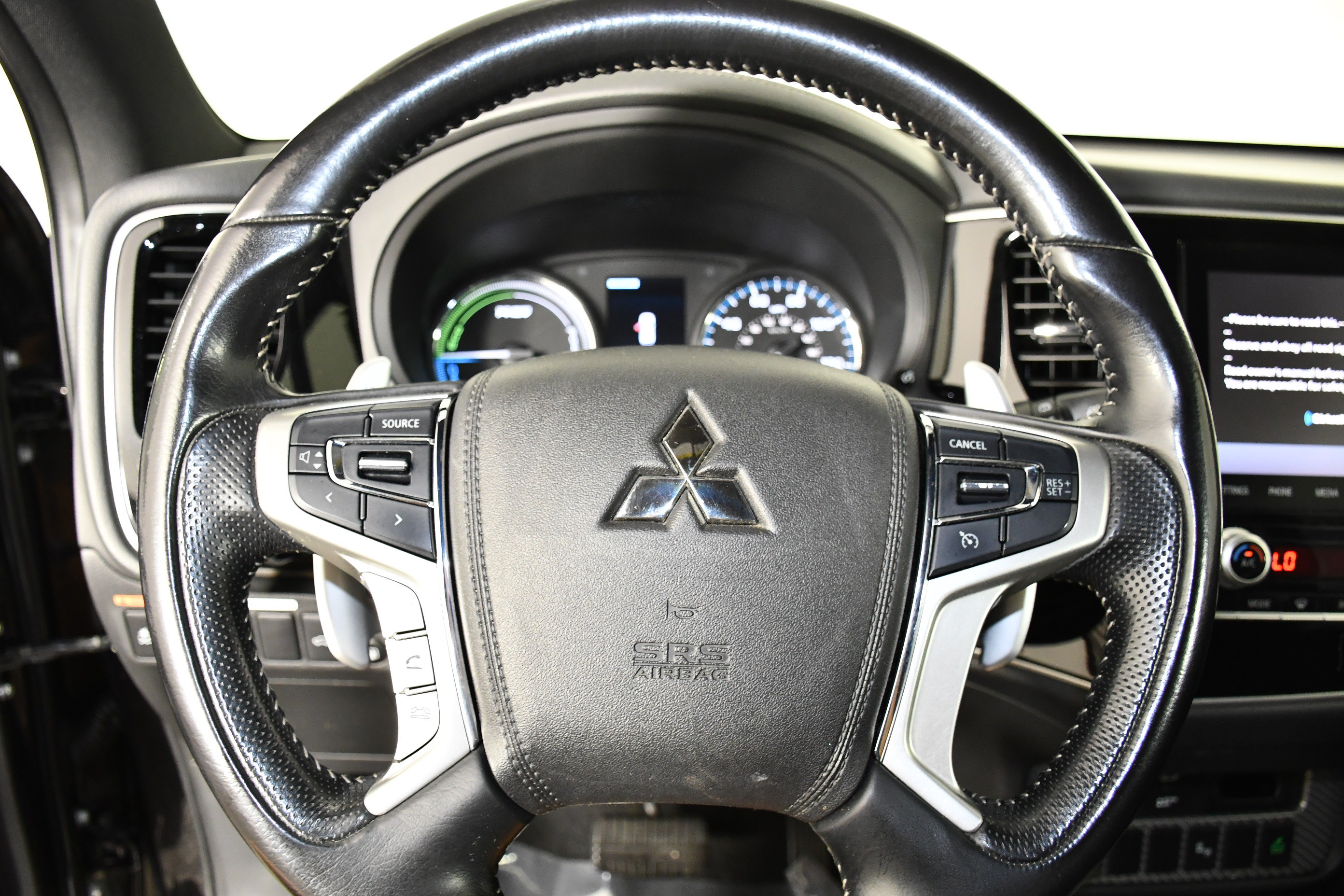 Used 2020 Mitsubishi Outlander SEL AWD/4WD image 20