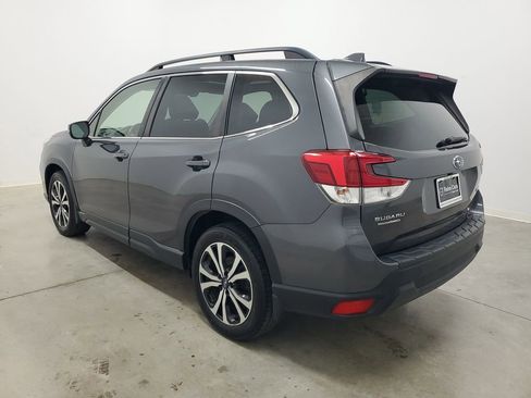 Used 2020 Subaru Forester Limited image 7