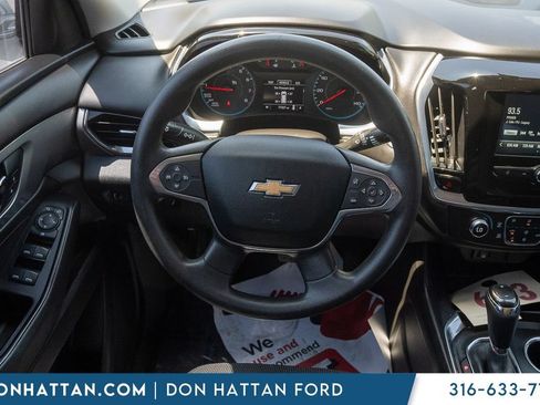 Used 2019 Chevrolet Traverse LS FWD image 5