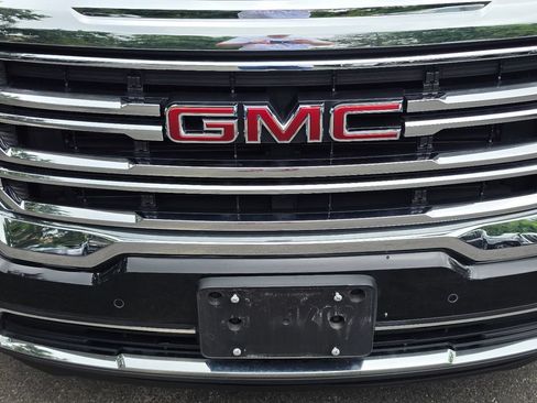 Used 2023 GMC Acadia SLE w/ Driver Convenience Package AWD/4WD image 37
