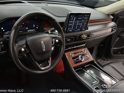 Used 2023 Lincoln Aviator Reserve w/ Equipment Group 201A image 13