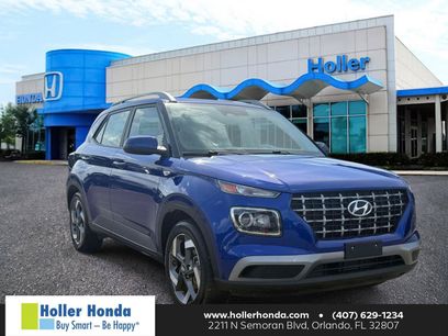 Used 2025 Hyundai Venue SEL