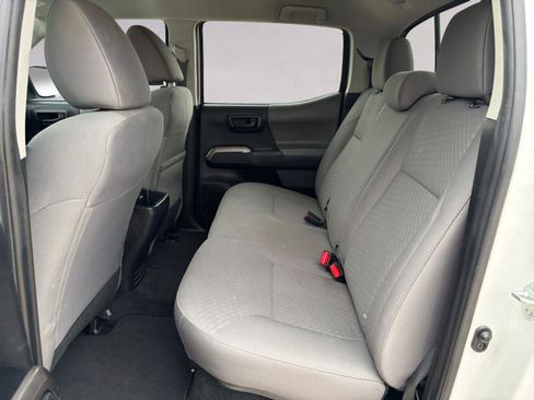 Used 2023 Toyota Tacoma SR5 RWD image 13