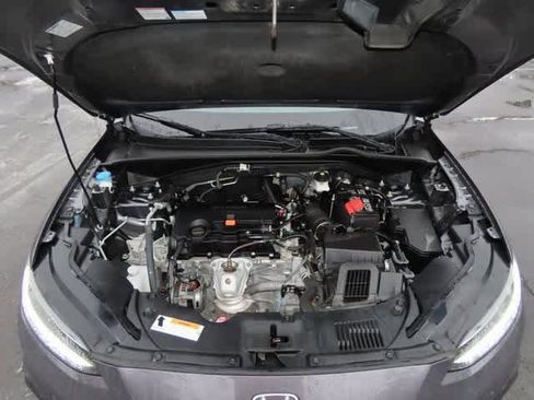 Certified 2023 Honda HR-V EX-L image 9