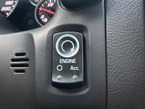 Used 2013 Chevrolet Corvette Coupe RWD image 19